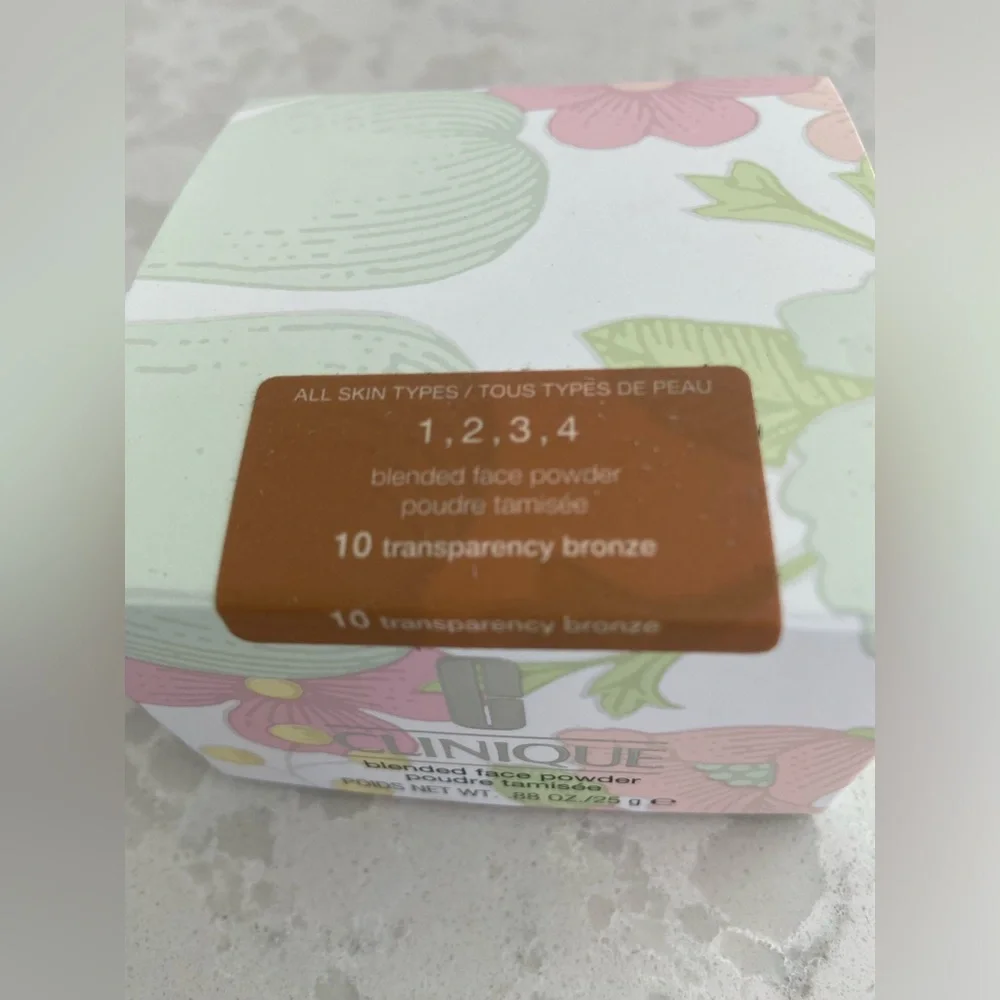 New in Box! Clinique Transparency Bronze Blende Face Powder Loose All Skin Types